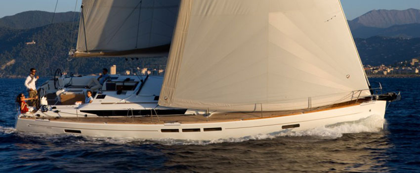 Alquiler de velero Jeanneau 509